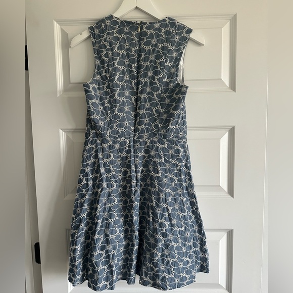 Draper James Embroidered Chambray Sleeveless Love Circle Dress Size 8 - Picture 7 of 9
